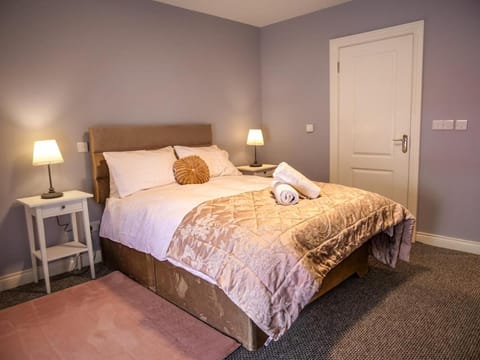 The Mall Townhouse - Dingle Town Centre House in Dingle