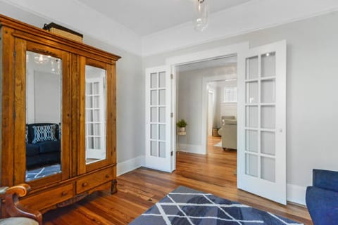 View (from property/room), Living room, Seating area