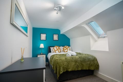 Bed, Photo of the whole room, Bedroom, heating, internet, towels