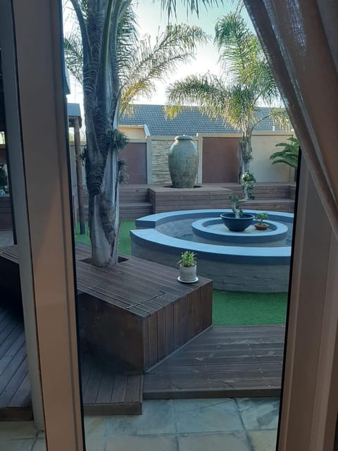 Simply The Choice Manor Bed and Breakfast in Cape Town