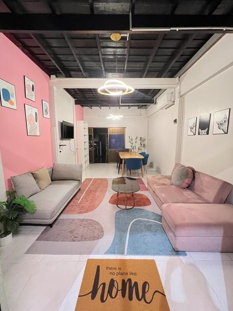 TV and multimedia, Living room, Seating area