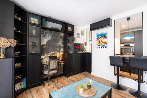 Library, TV and multimedia, Living room, kitchen