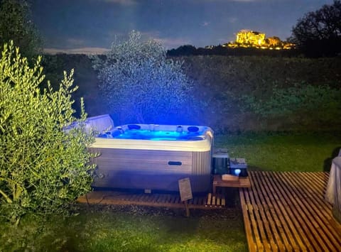 Patio, Spa and wellness centre/facilities, Spa and wellness centre/facilities, Garden view, Landmark view