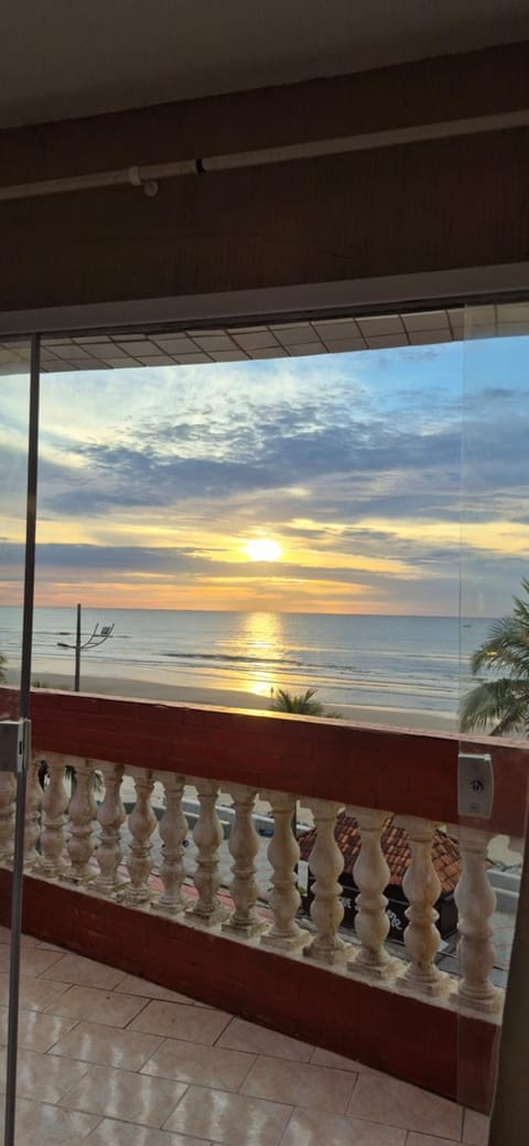 Natural landscape, View (from property/room), Sea view, Sunrise