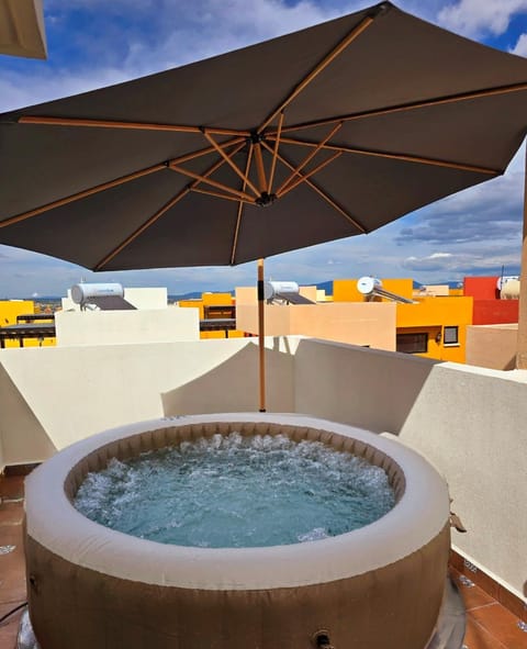 Hot Tub, Balcony/Terrace, Balcony/Terrace