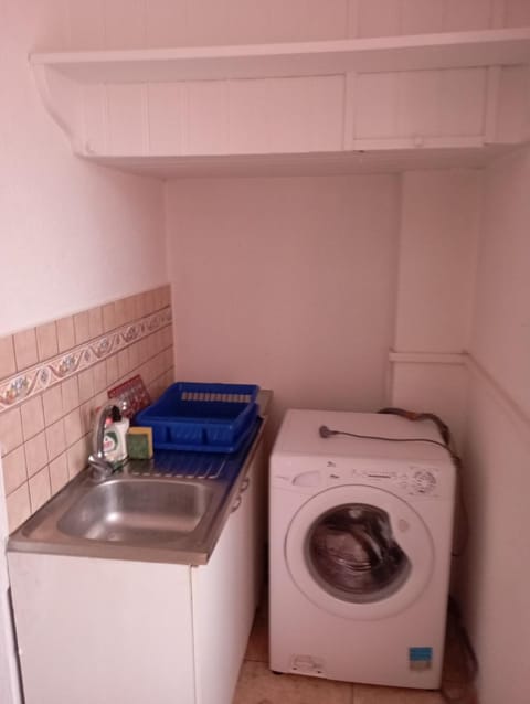 Chambre 4 au centre Vacation rental in Canton of Bern (Region)