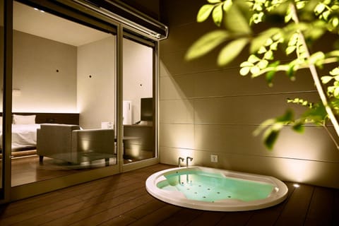 Hot Tub, Bathroom, Bath