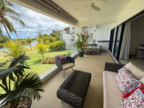 Patio, Natural landscape, View (from property/room), Balcony/Terrace, Garden view