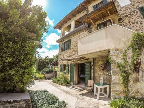 Property building, Facade/entrance, Balcony/Terrace, Balcony/Terrace, Lobby or reception, On site