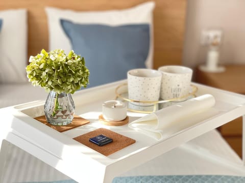 Seating area, Bedroom