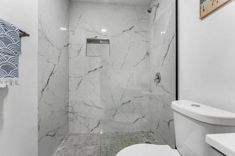 Casa Blanca Lighthouse Point with 3 BR with Pool Villa in Lighthouse Point