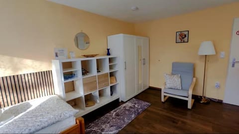 Living room, Photo of the whole room, Bedroom, wardrobe