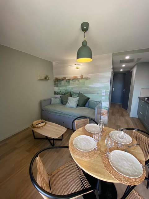 Bed, Living room, Dining area