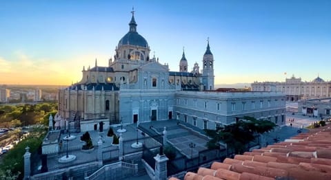 View (from property/room), View (from property/room), Landmark view