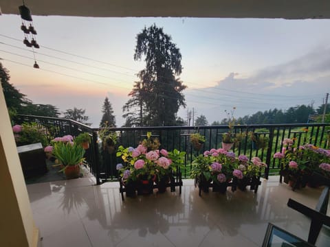 View (from property/room), Balcony/Terrace