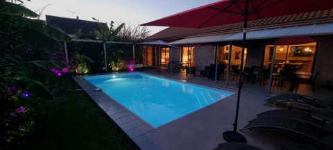 Patio, Pool view, Swimming pool