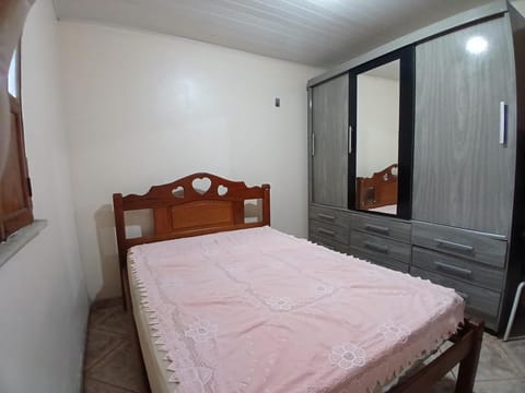 Bed, Bedroom, wardrobe