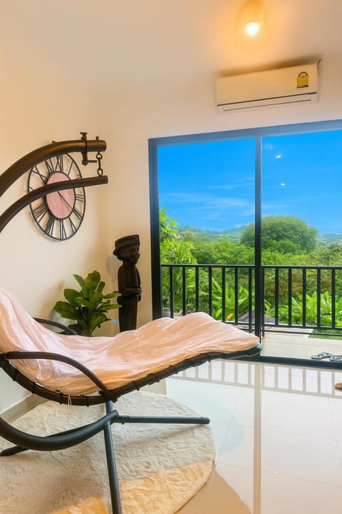 Natural landscape, View (from property/room), Balcony/Terrace