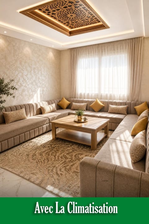 Communal lounge/ TV room, Living room, Seating area