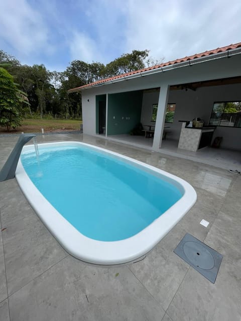 Garden, Swimming pool