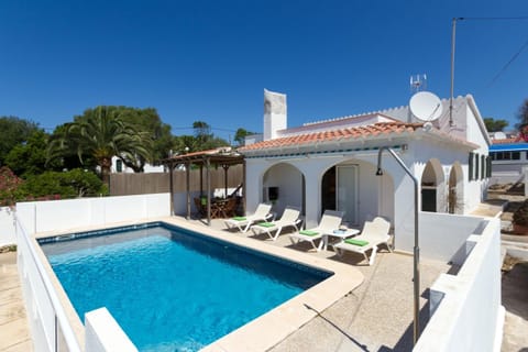 Property building, Pool view, Swimming pool