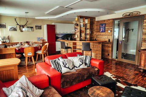 Kitchen or kitchenette, Living room, Dining area, Food