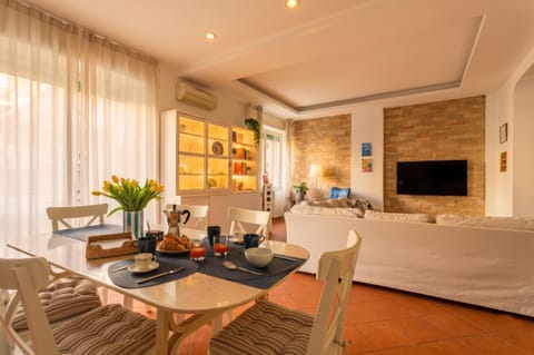 Living room, kitchen