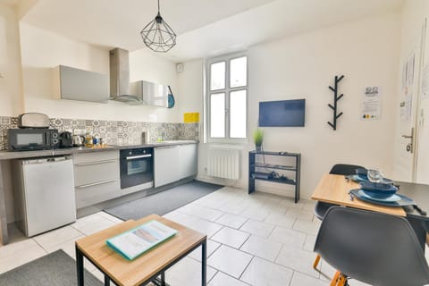 TV and multimedia, Coffee/tea facilities, Living room, heating, internet, kitchen