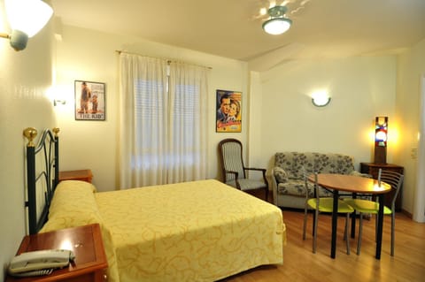 Living room, Bedroom