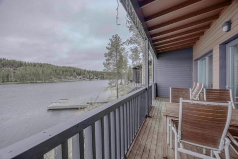Patio, Day, Natural landscape, View (from property/room), Balcony/Terrace, Lake view