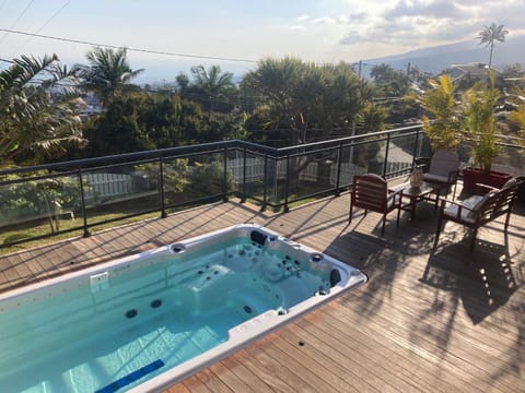 Hot Tub, Balcony/Terrace, Other, Swimming pool