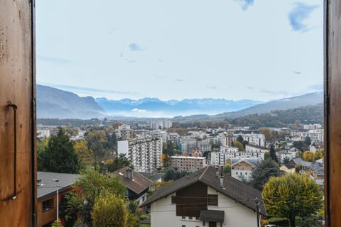 Reflets De Montagnes Apartment in Chambery