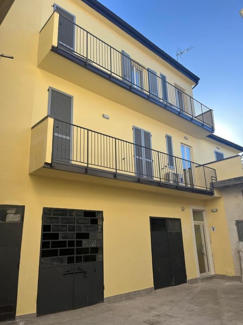 San Bartolomeo House Apartment in Piacenza