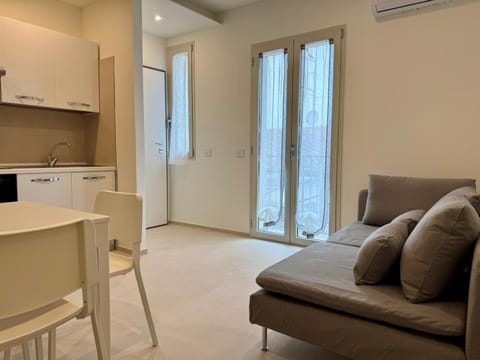 San Bartolomeo House Apartment in Piacenza