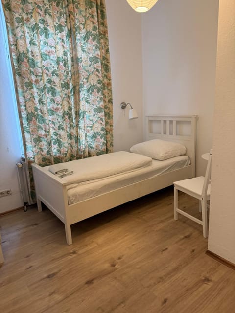 Pension Am Burgtor Bed and Breakfast in Lubeck