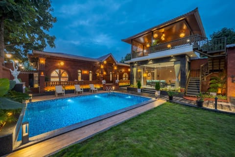 Property building, Night, Garden view, Pool view, Swimming pool