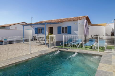 Property building, Living room, Swimming pool