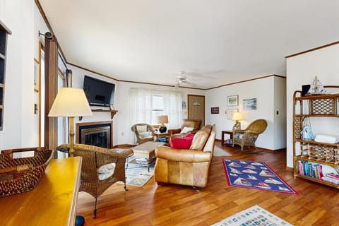 Town of South Bethany --- 304 West 6th Street House in South Bethany