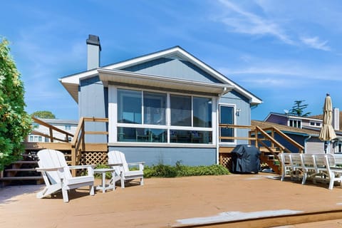 Town of South Bethany --- 304 West 6th Street House in South Bethany