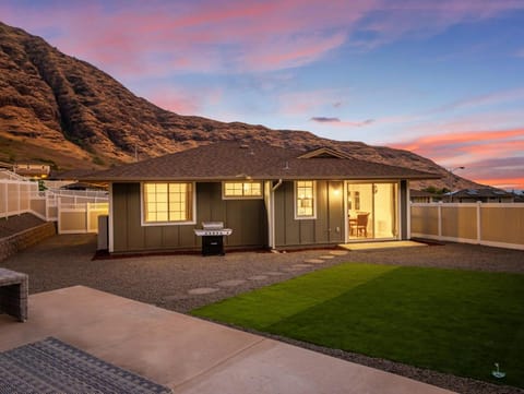 Kalo Homes - Surfside Serenity House in Makaha Valley