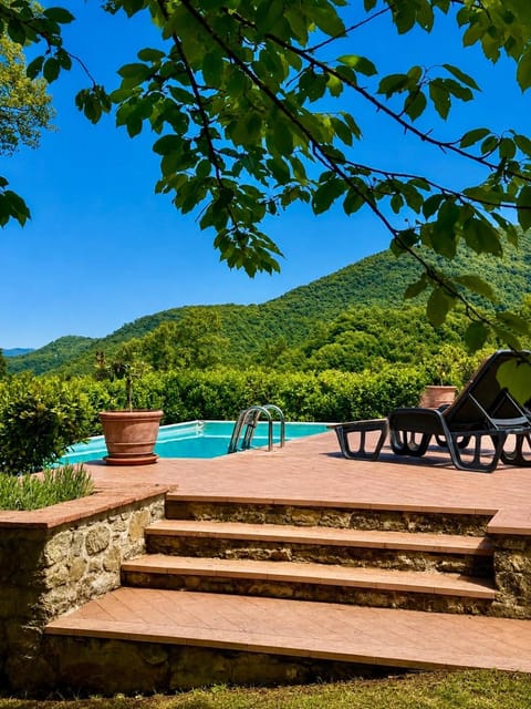 Nearby landmark, Spring, Day, Natural landscape, Garden, Garden view, Mountain view, Pool view, Swimming pool, sunbed