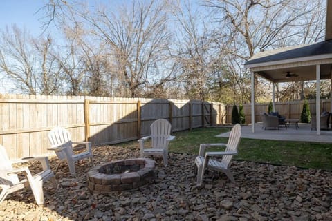 Luxury Home next to U of A Dickson St & downtown House in Fayetteville