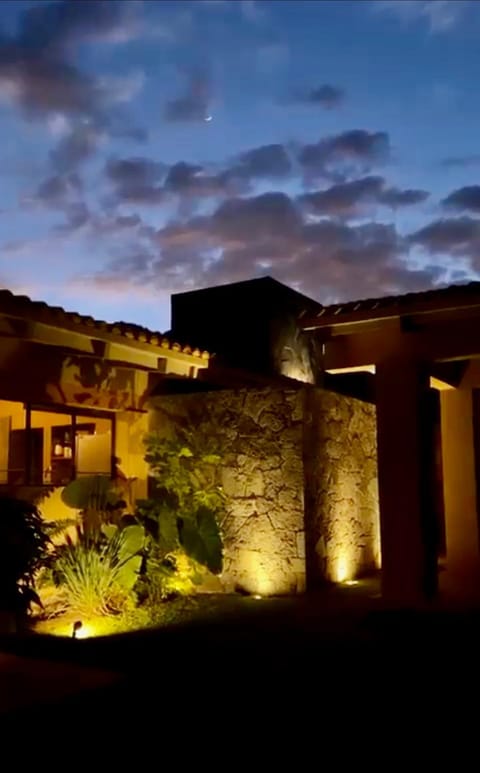 Property building, Night