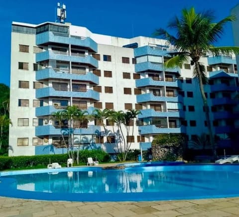 Property building, Swimming pool, Swimming pool
