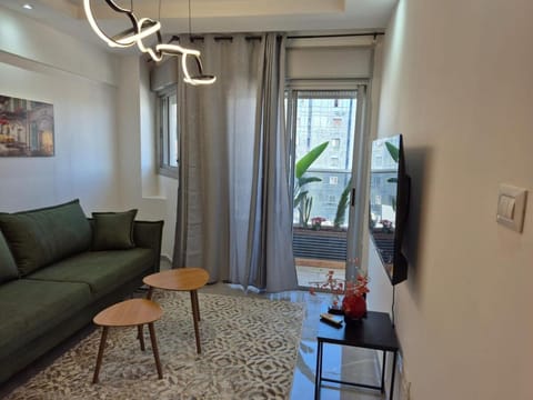 Communal lounge/ TV room, TV and multimedia, Seating area