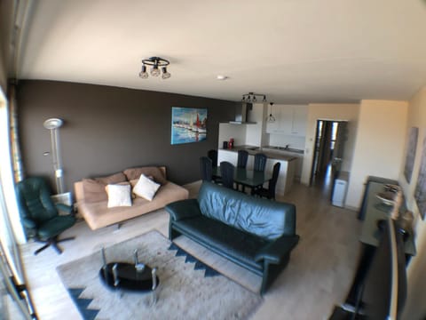 Living room, Photo of the whole room, Seating area, Dining area