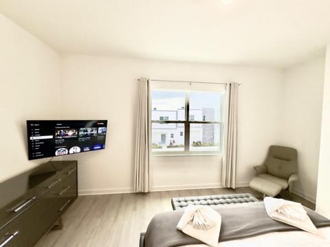 The Magical Retreat near Disney Villa in Loughman