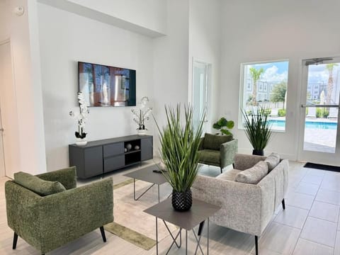 The Paradise Retreat8 by Disney House in Loughman