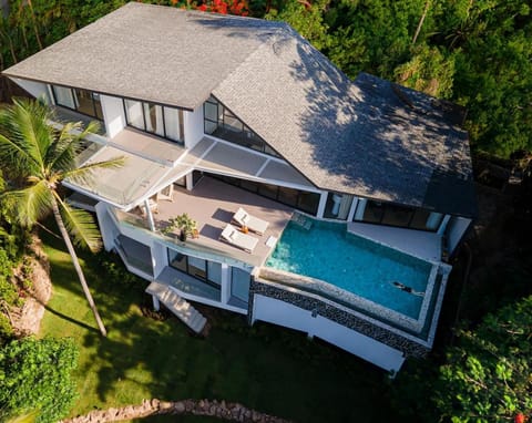 Property building, Day, Garden, Garden, Garden view, Pool view, Swimming pool, sunbed