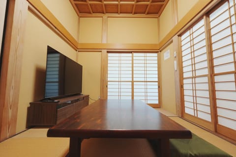 Communal lounge/ TV room, Photo of the whole room